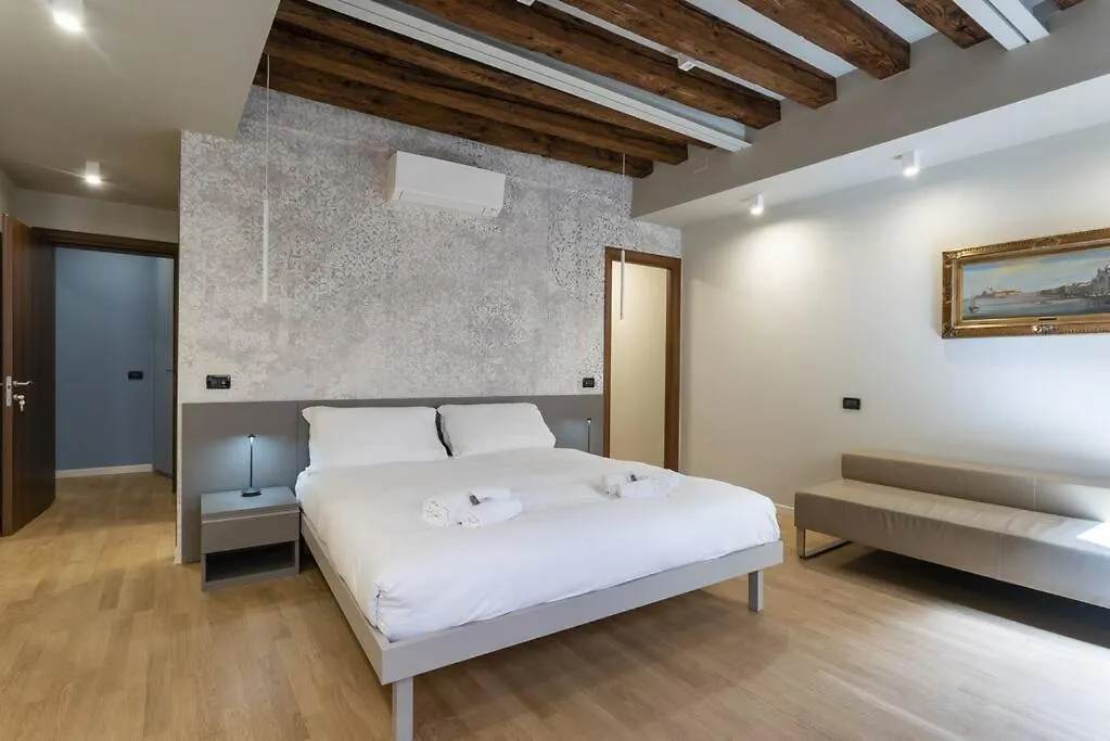 Rialto Prestige Apartment Venice Italy